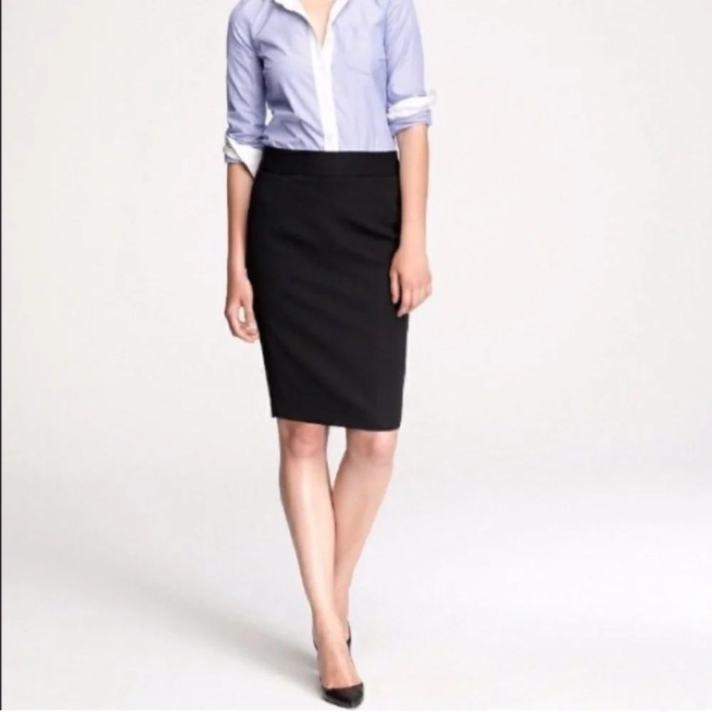 J. Crew Super 120's Solid Black 100% Wool Pencil Skirt Women's size 2